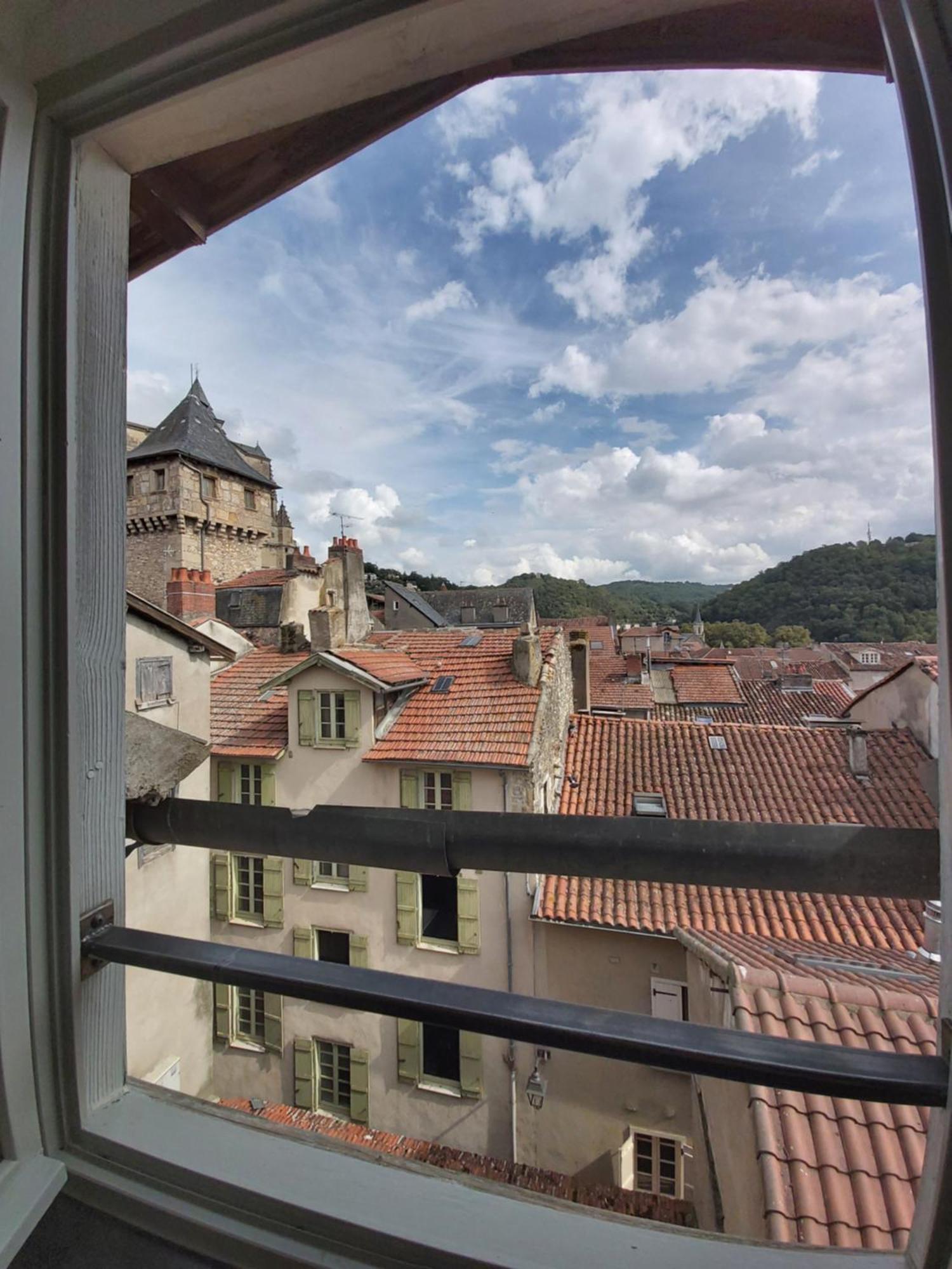 Le Saint-Georges Daire Villefranche-de-Rouergue Oda fotoğraf